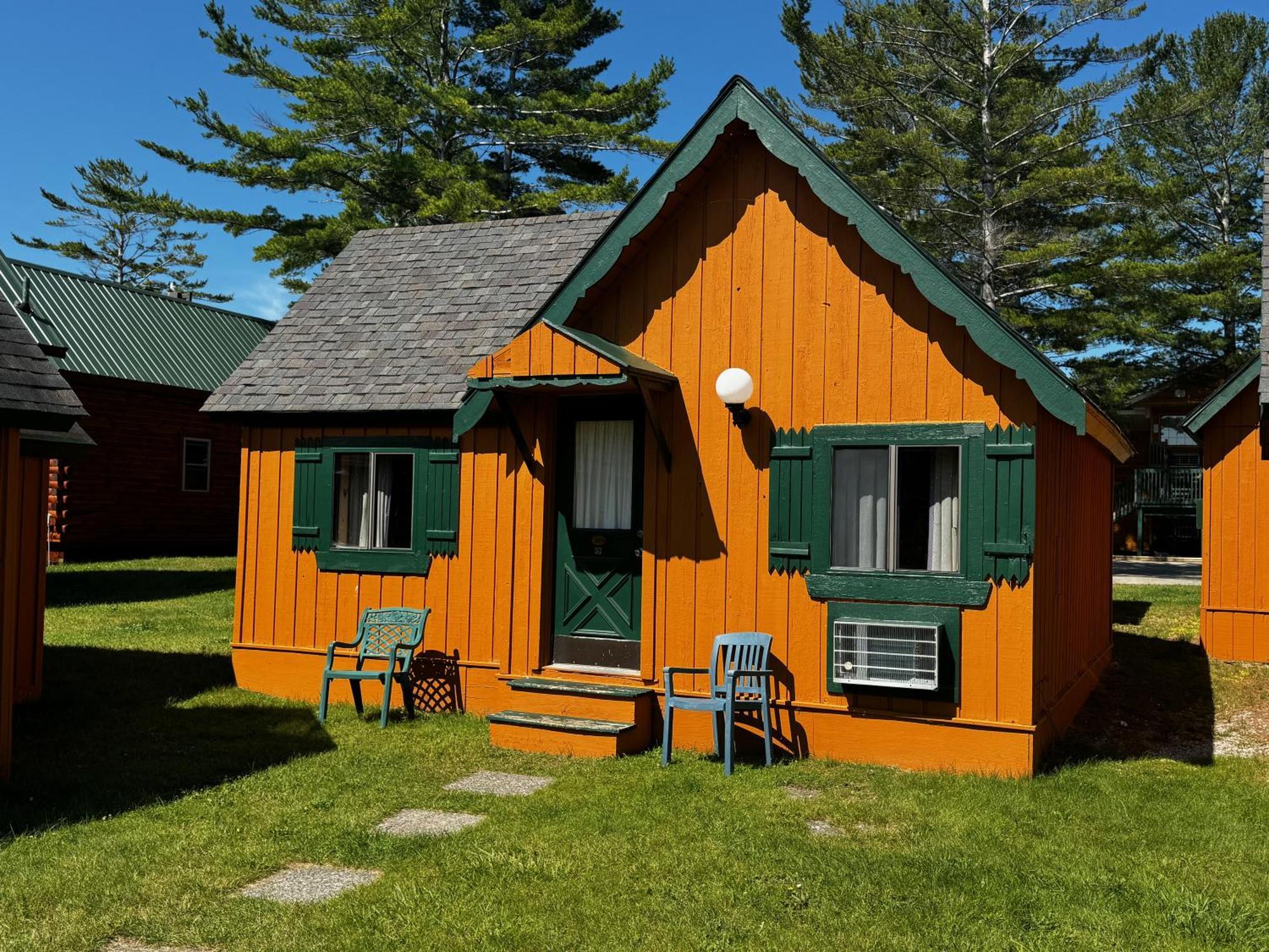 Cabins Of Mackinac & Lodge Mackinaw City Exteriér fotografie
